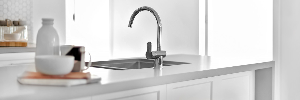 A clean tap and sink